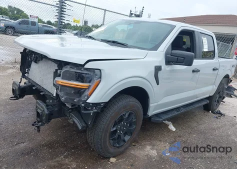 2024 Ford F-150 Stx z USA, uszkodzony, nr VIN 1FTFW2L59RFA18549